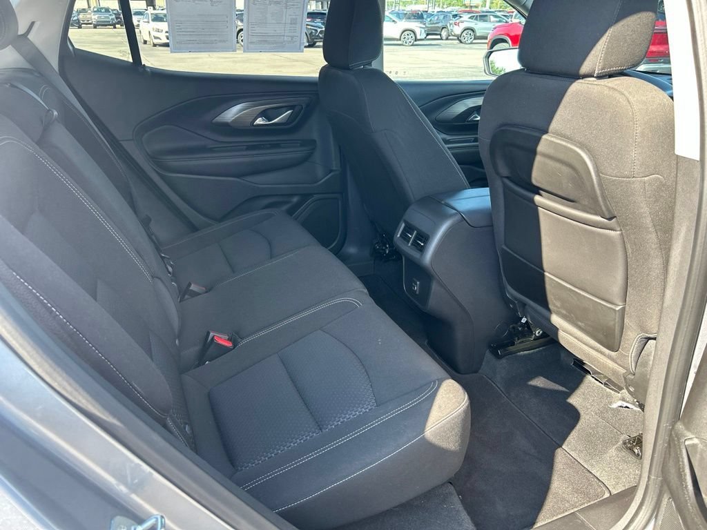 Used 2023 STERLING METALLIC GMC SLE image 14