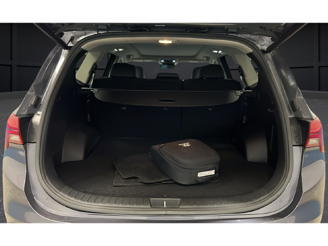 Used 2022 Lagoon Blue Hyundai Limited image 26