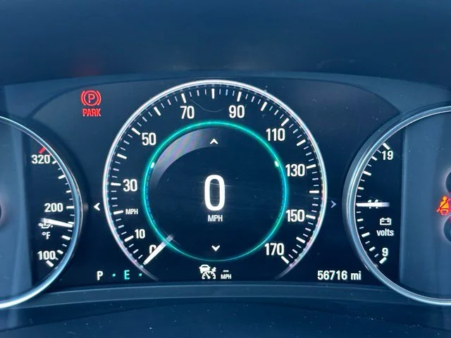 Used 2018 Gray Buick Premium I Group image 14