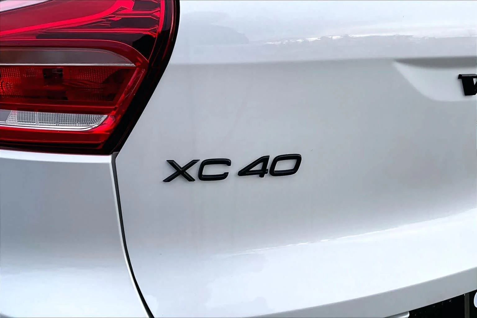 New 2026 Crystal White Volvo Ultra image 6