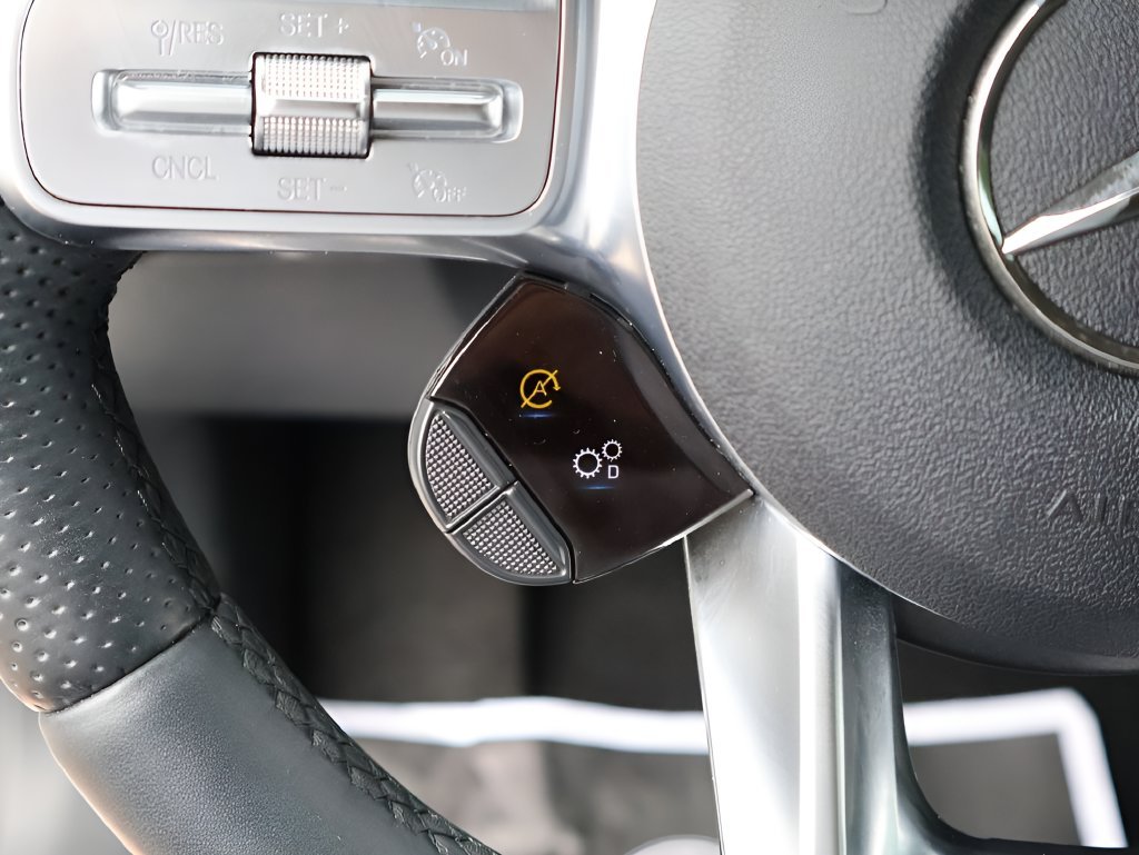 Used 2020 Polar White Mercedes-Benz Base image 34