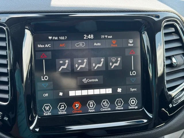 Certified Used 2019 Blue Jeep Limited image 29