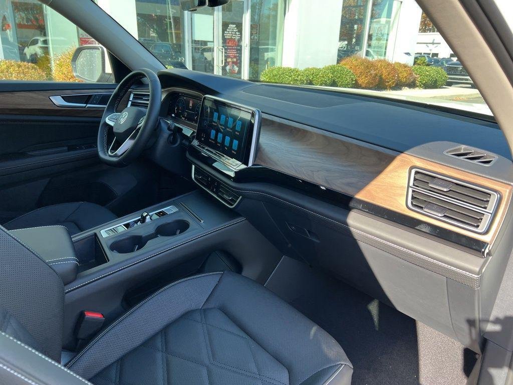 2026 Volkswagen Atlas SE - Photo 31