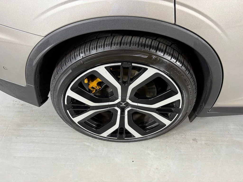Used 2022 Gold Polestar Long Range Dual Motor image 11