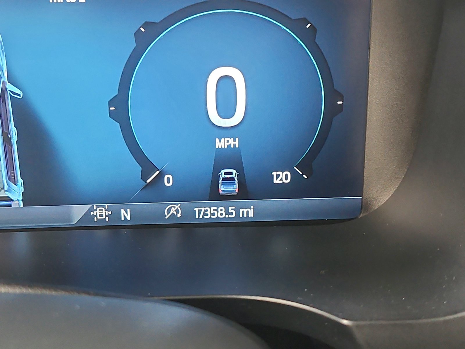 Used 2024 Gray Ford XLT image 21