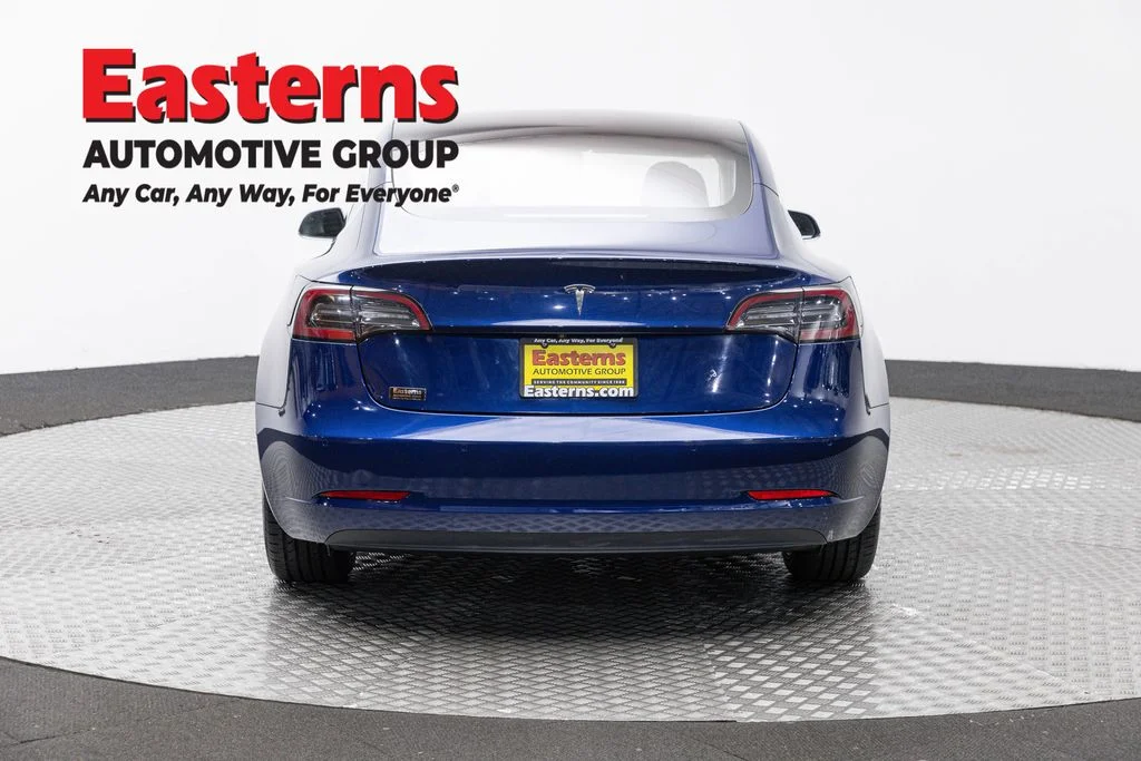 Used 2018 Blue Tesla Long Range image 6