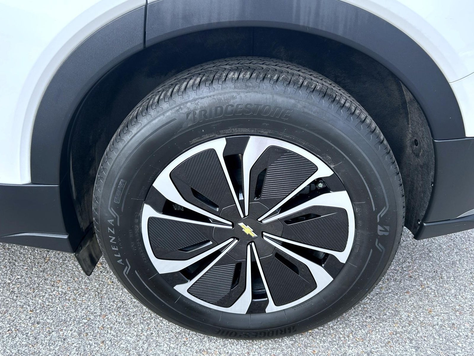 2024 Chevrolet Blazer EV LT - Photo 22
