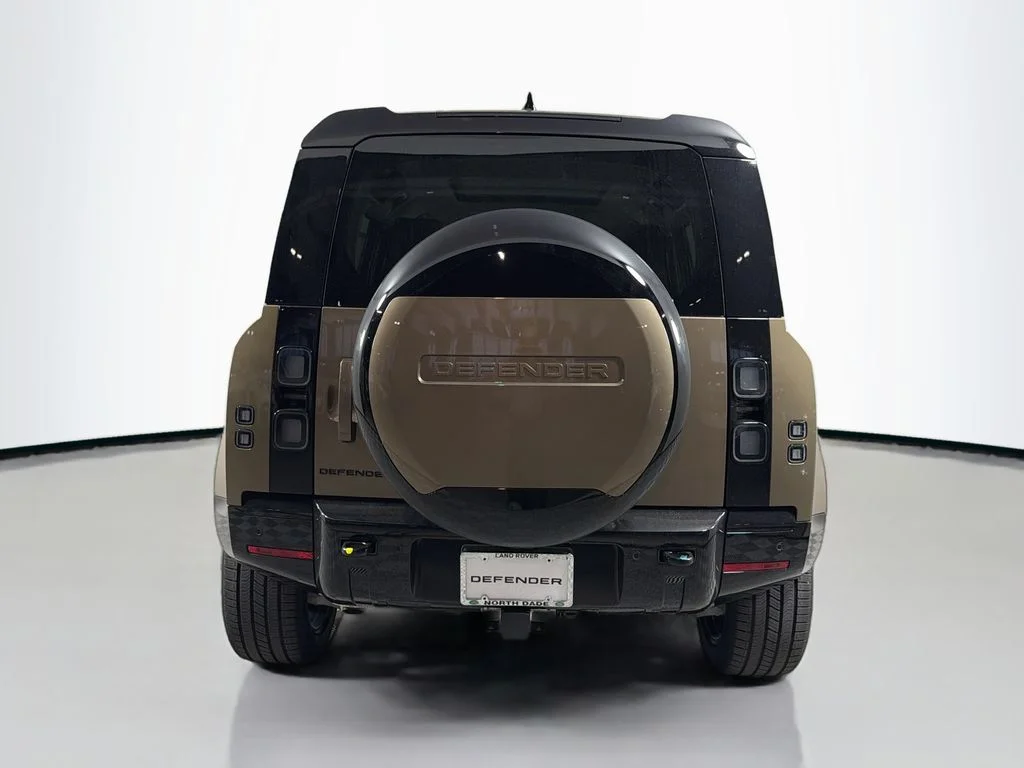 New 2026 Gondwana Stone Land Rover X-Dynamic SE image 6