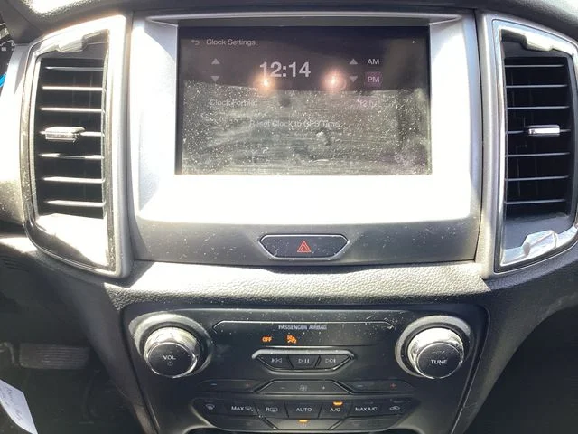 Used 2019 Magnetic Ford XLT image 10