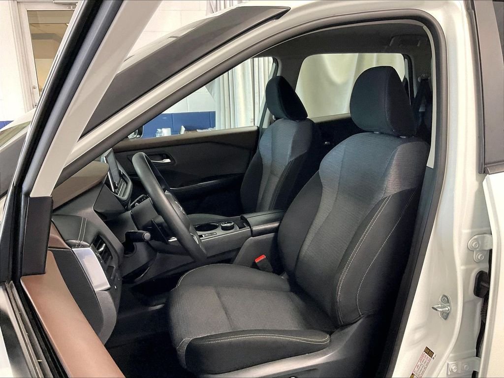 Certified Used 2023 White Nissan SV image 10