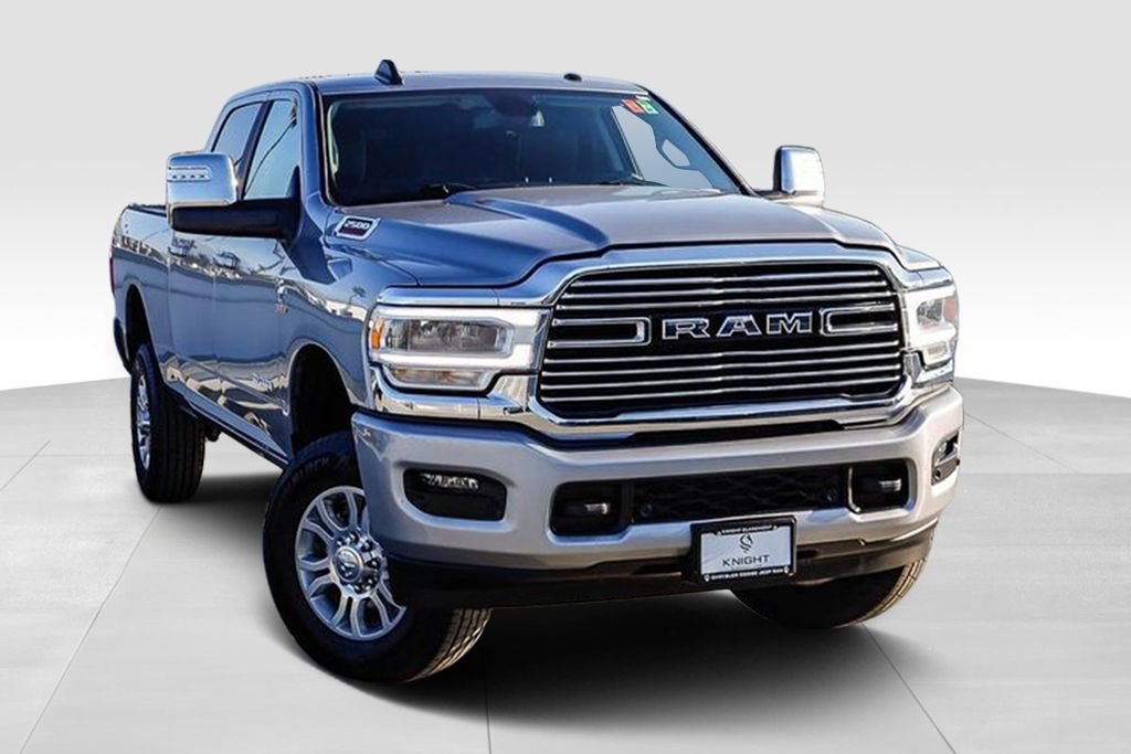 Used 2024 Billet Silver Metallic Ram Laramie image 2