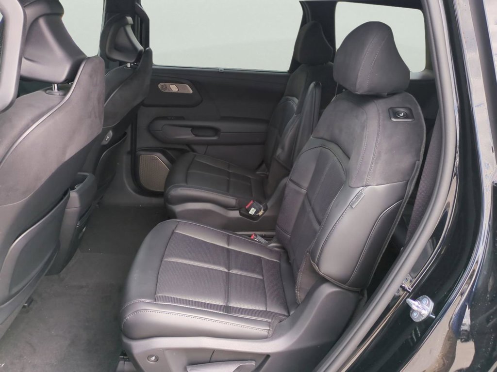 New 2027 Ebony Black Kia SX-PRESTIGE image 17