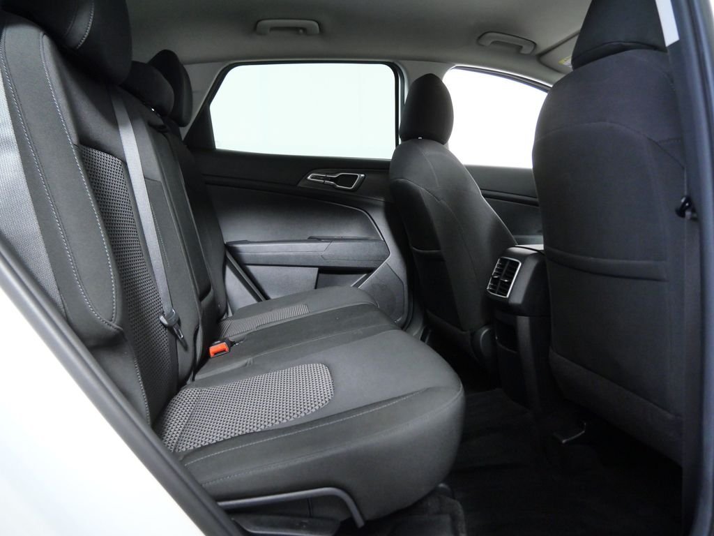 Used 2023 White Kia LX image 11