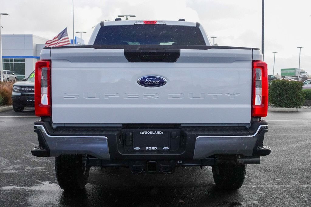 2026 Ford F-250 Super Duty XLT - Photo 13