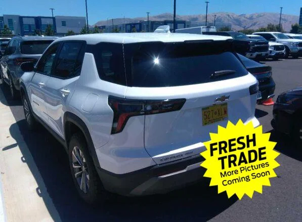 Used 2026 Summit White Chevrolet LT image 12
