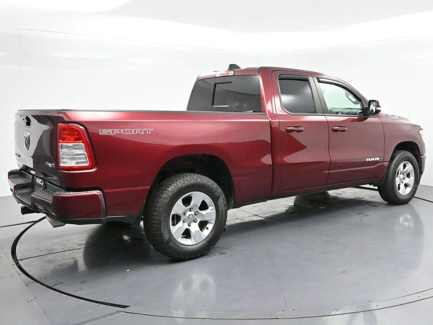 Used 2021 Delmonico Red Pearlcoat Ram Big Horn image 7
