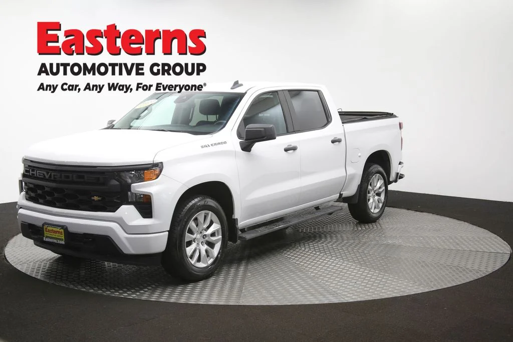 Used 2023 White Chevrolet Custom image 56