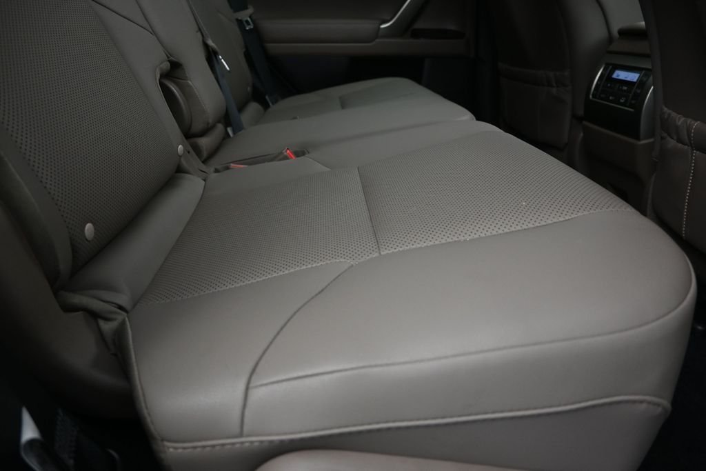 2021 Lexus GX Base - Photo 22