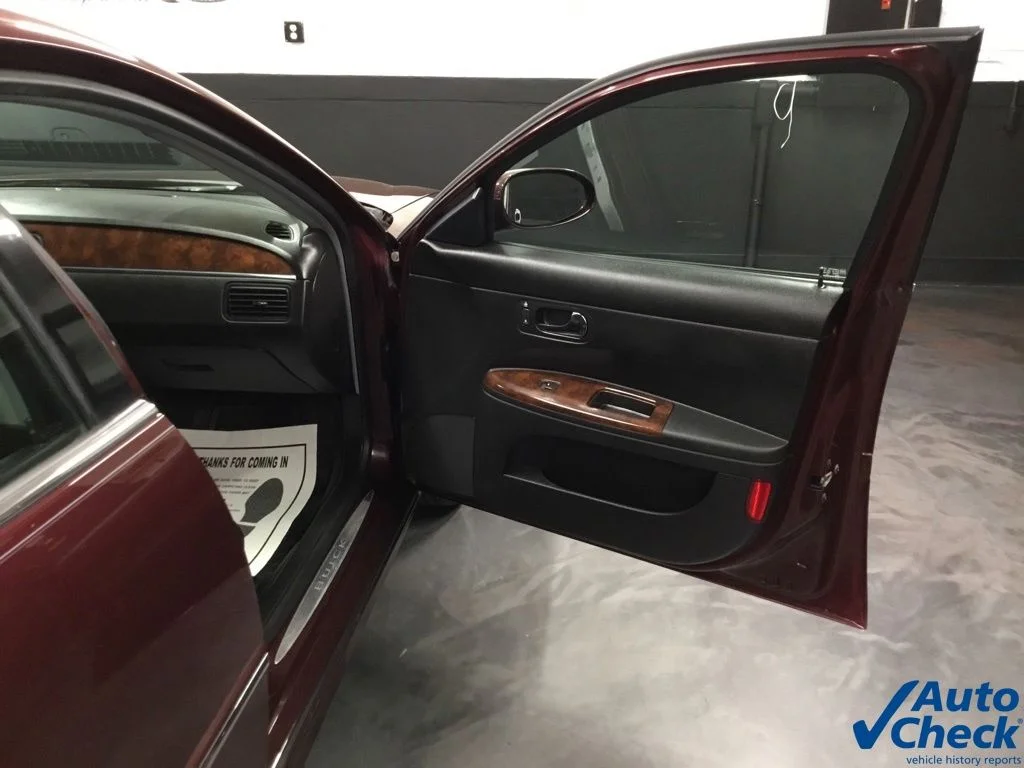 Used 2007 Red Buick CXL image 33