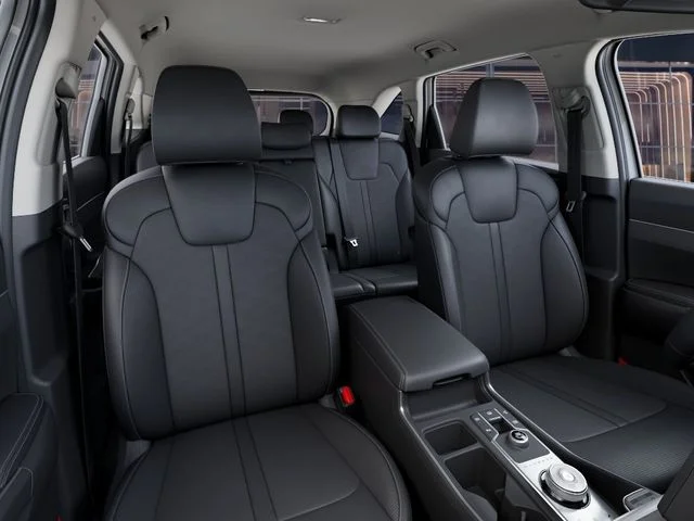 New 2026 Snow White Pearl Kia EX image 15
