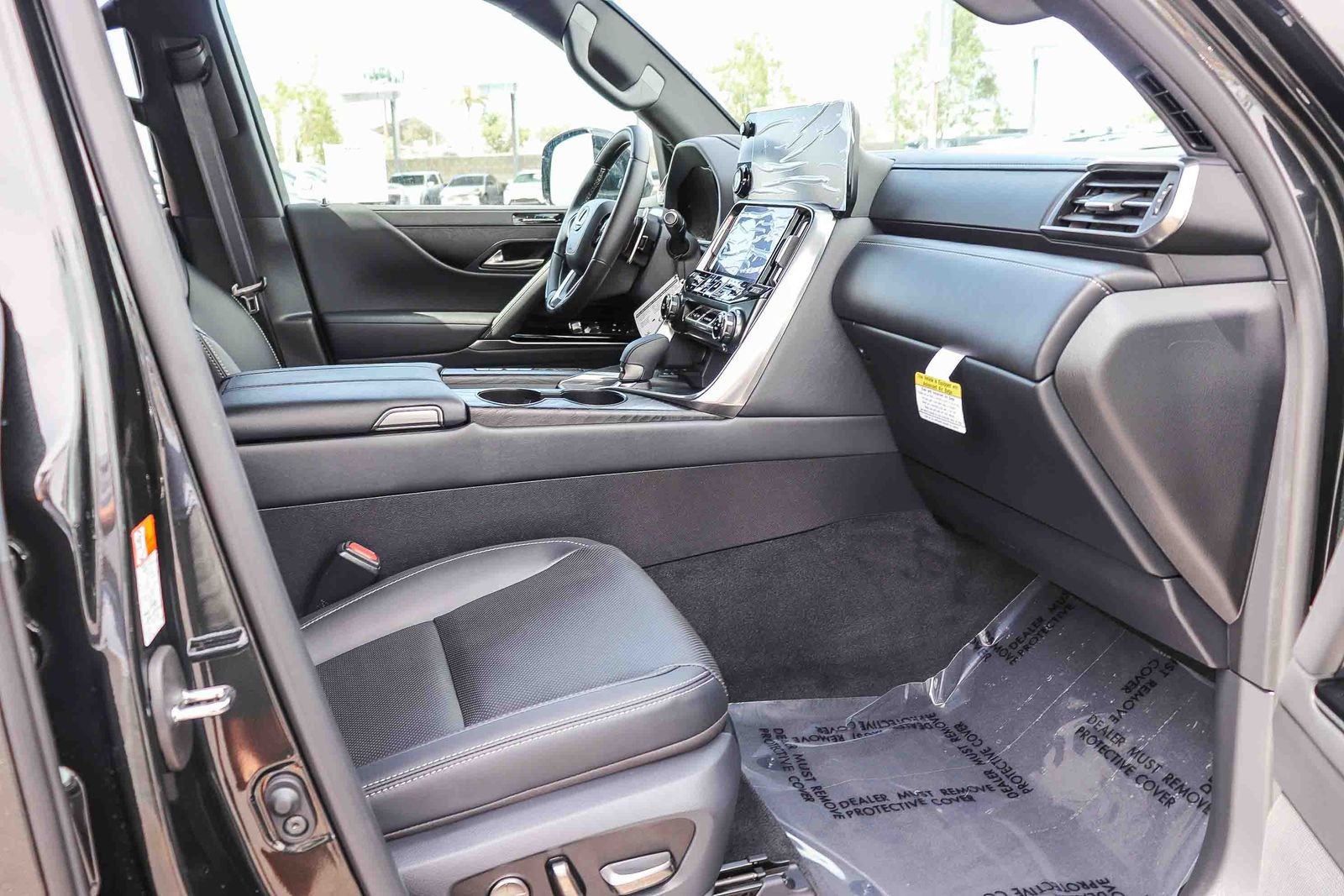 New 2026 Caviar Lexus LX 700h LUXURY image 21