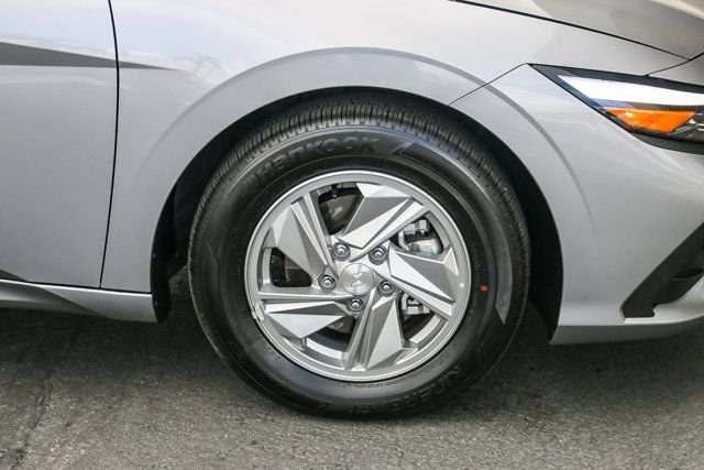 Certified Used 2025 Silver Hyundai SE image 12