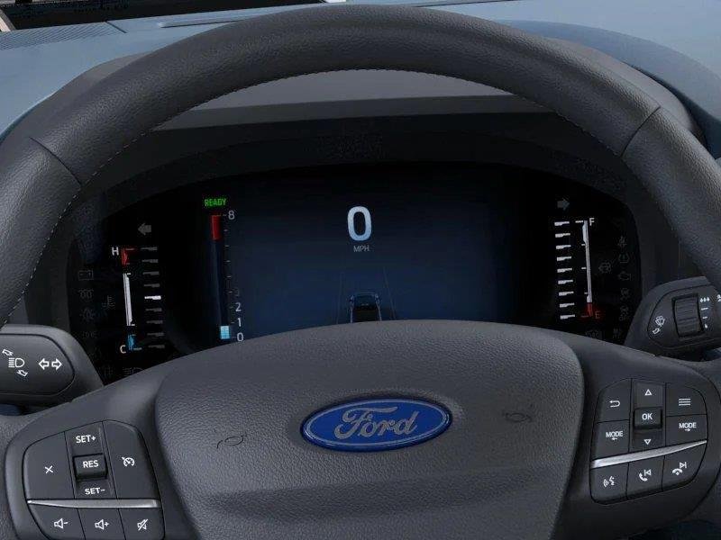 New 2026 Shadow Black Ford XLT image 5