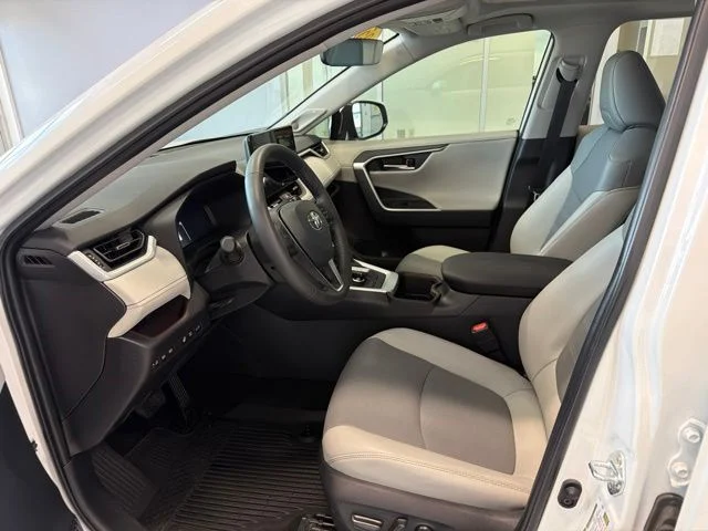 Used 2025 Beige Toyota Limited image 12