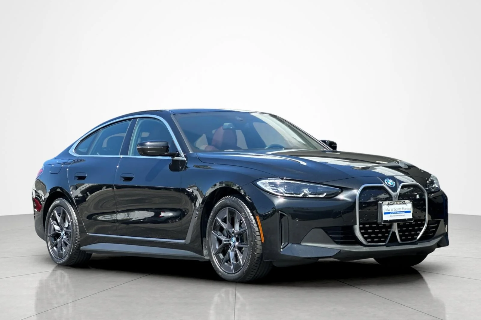 Used 2023 Black Sapphire Metallic BMW eDrive35 image 7