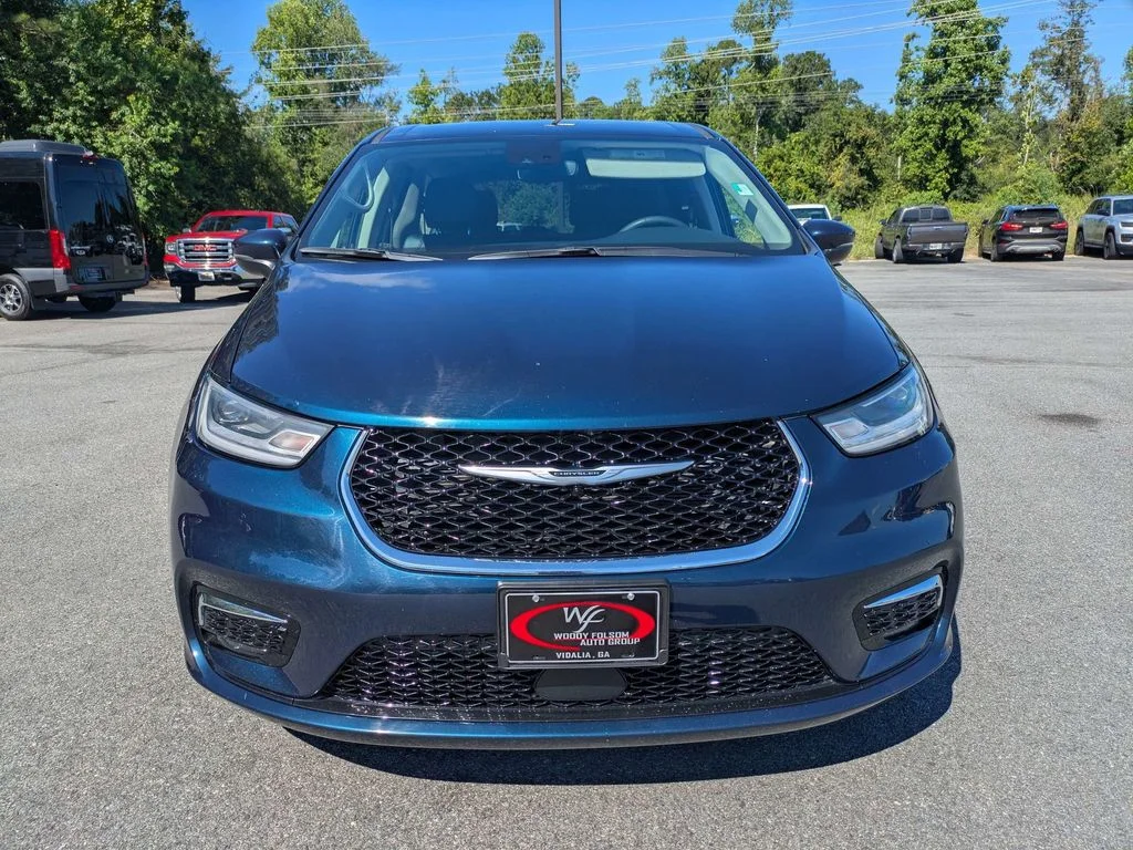 Used 2023 Blue Chrysler Touring L image 9
