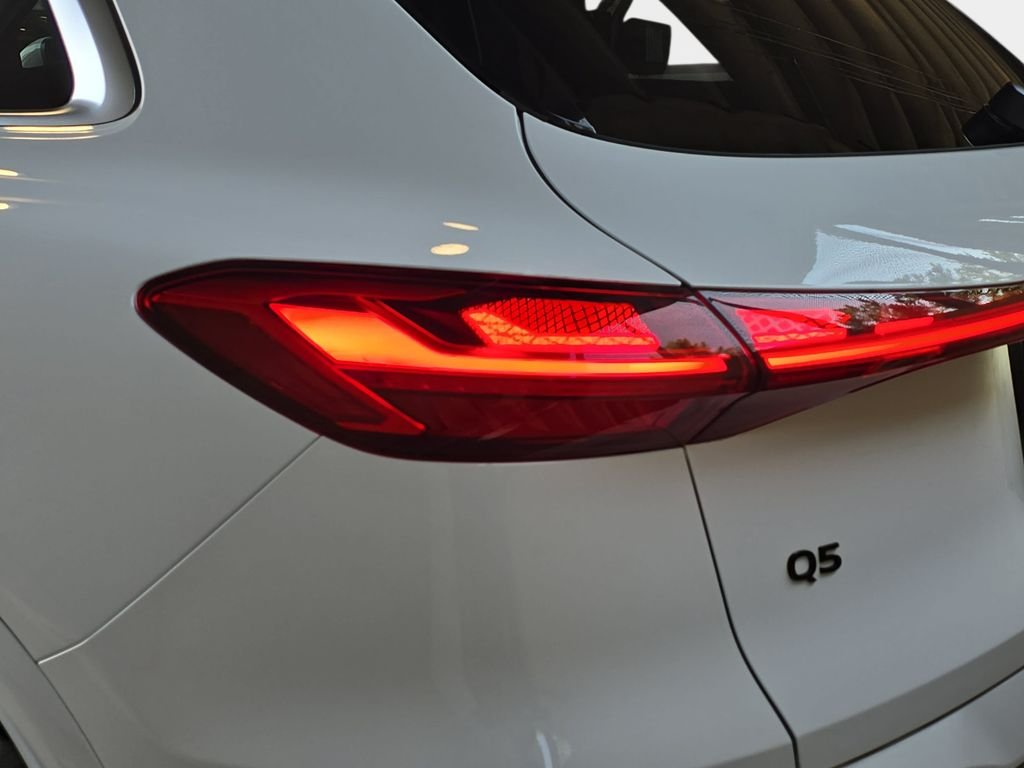 Used 2025 White Audi 2.0T Prestige image 38