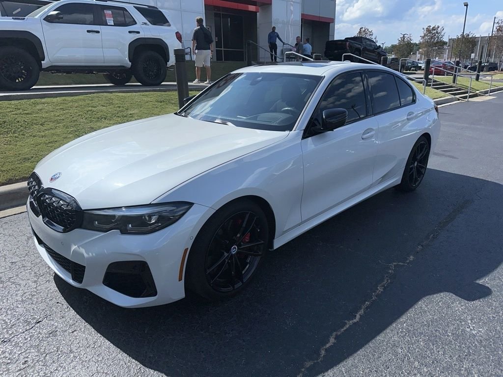 2022 BMW 3 Series M340i Sedan's photo