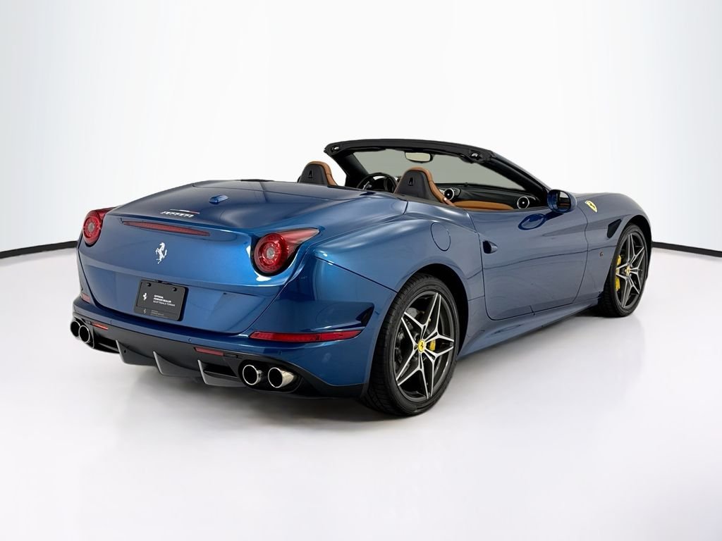Used 2015 Blu California Ferrari T image 5
