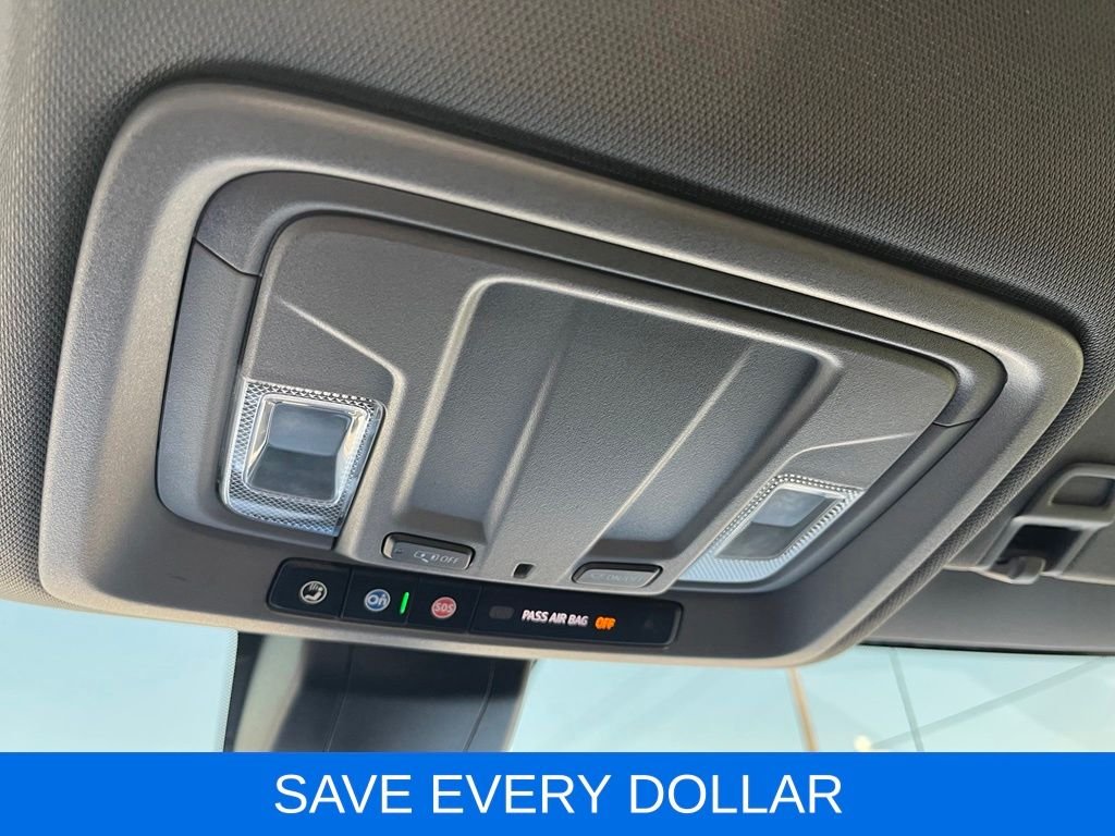Used 2022 Black Chevrolet Custom image 20