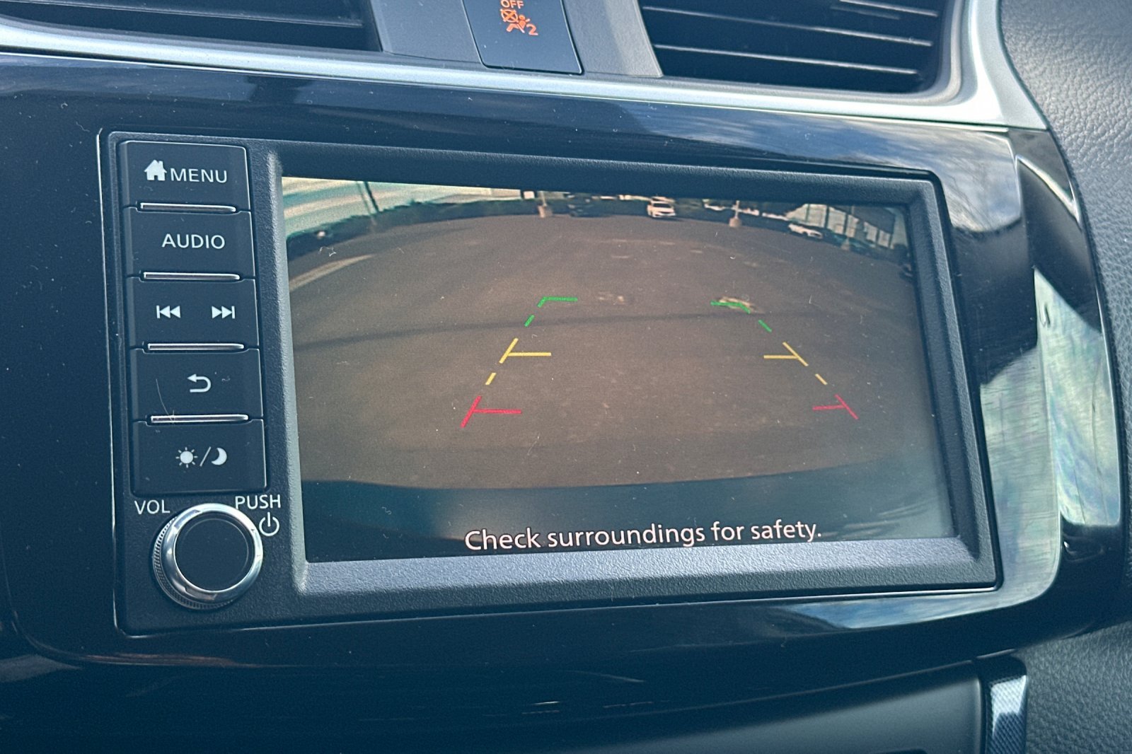 Certified Used 2019 Gun Metallic Nissan SR image 18