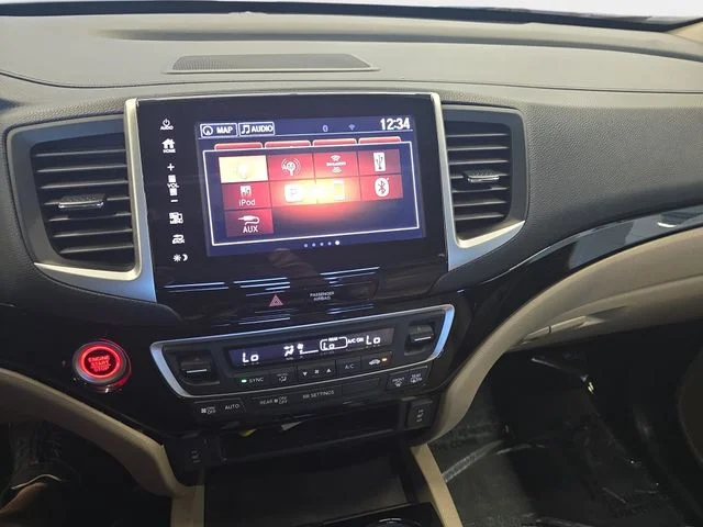 Used 2018 Red Honda RTL-E image 22