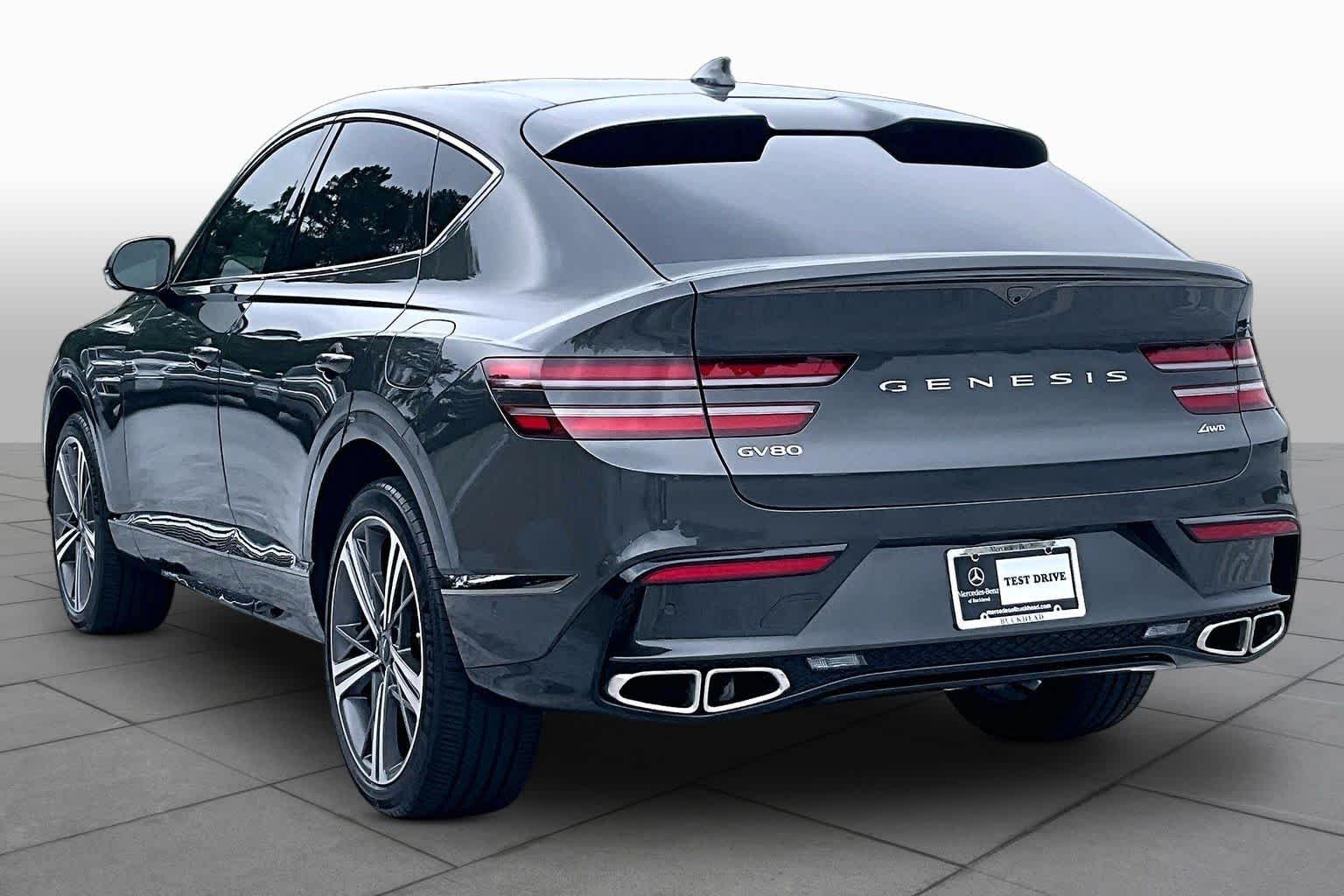 Used 2025 Makalu Gray Genesis 3.5T e-SC image 12