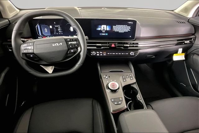 New 2027 Gravity Gray Kia SX Prestige image 6