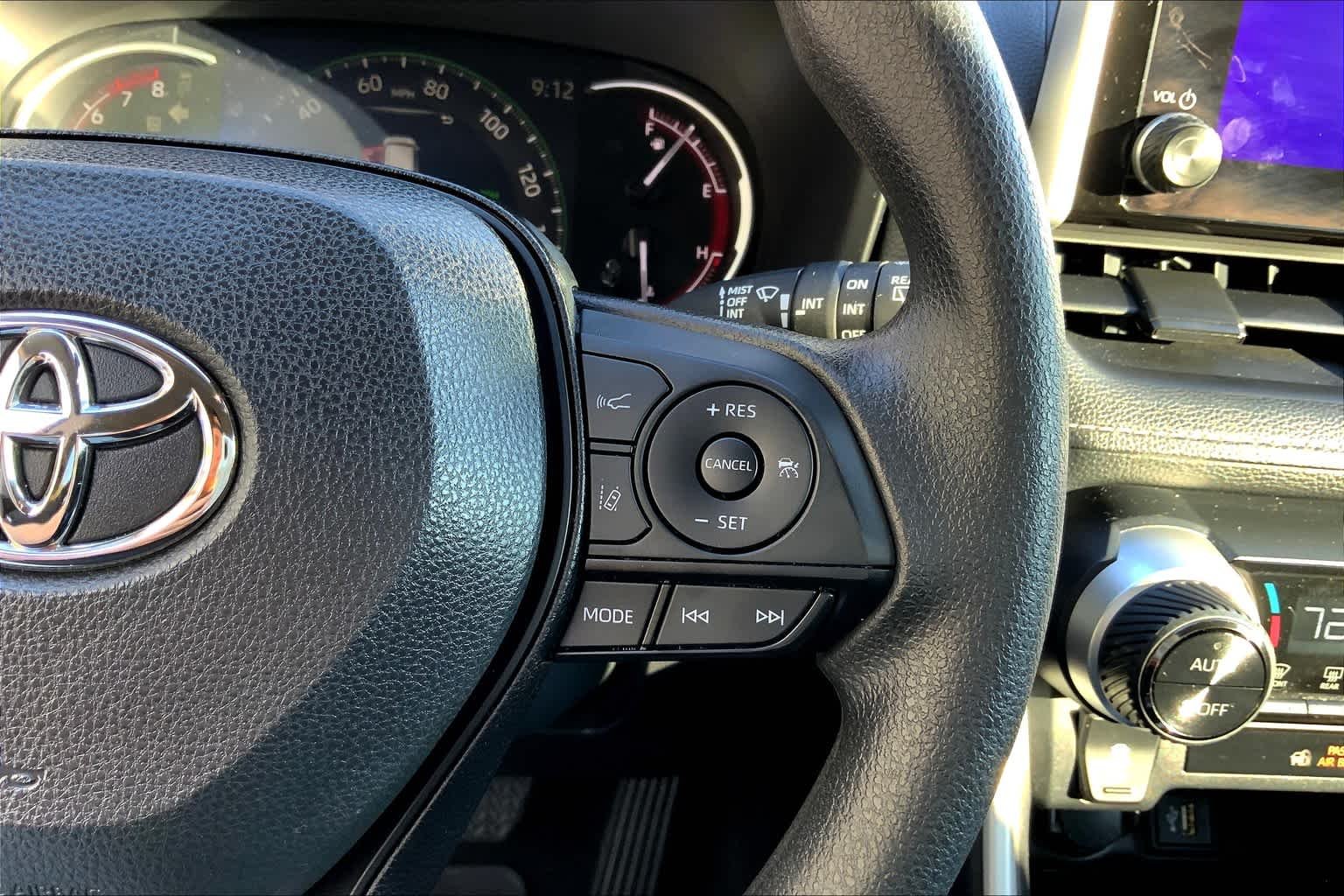 Used 2024 Ruby Flare Pearl Toyota XLE image 23