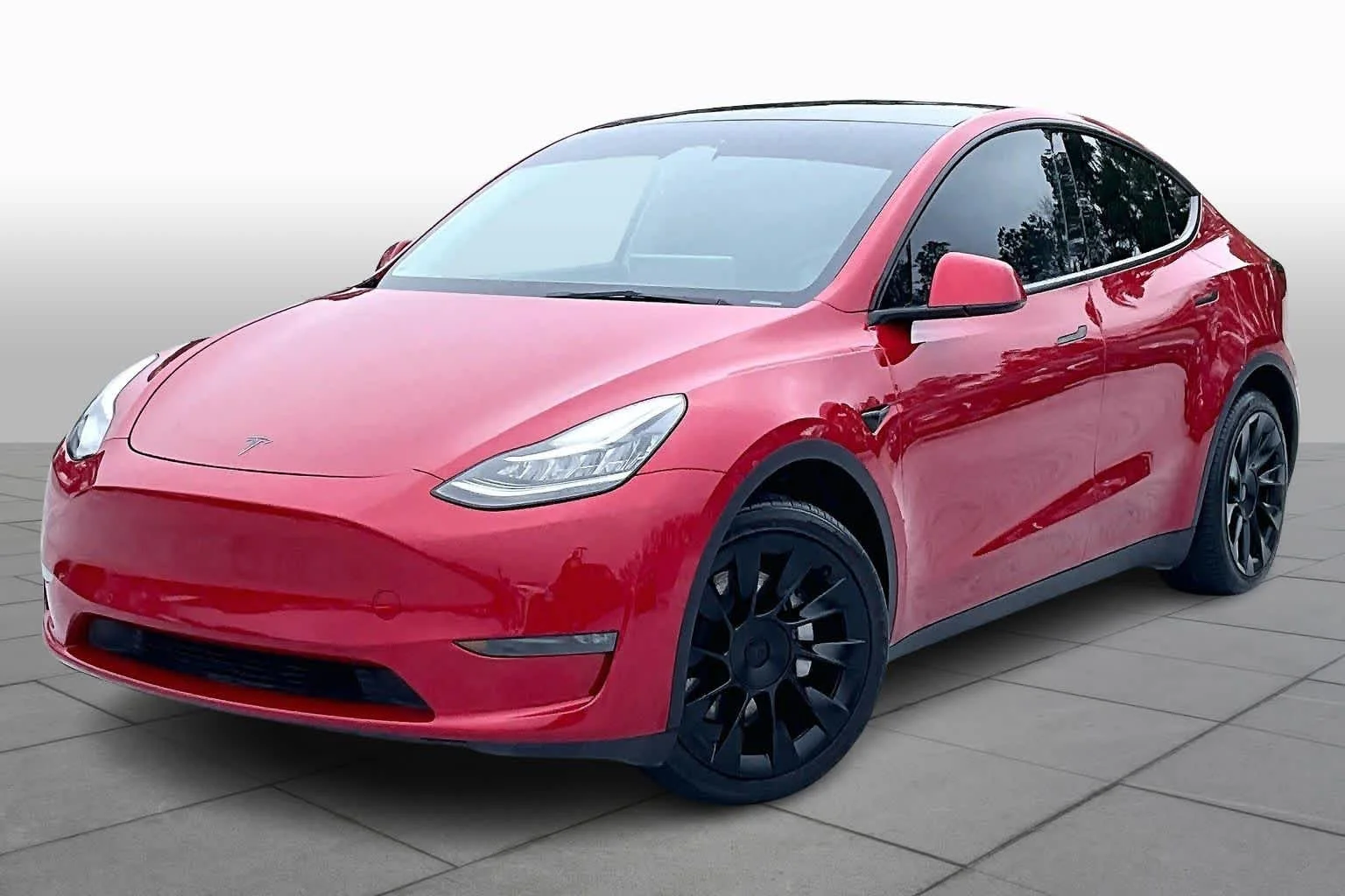 2022 Tesla Model Y Long Range Dual Motor All-Wheel Drive's photo