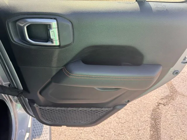 Certified Used 2020 Silver Jeep Unlimited Sport S image 15