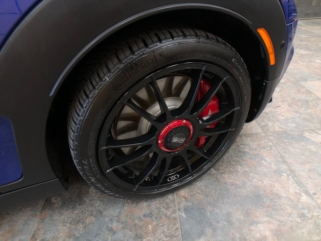 Certified Used 2021 Starlight Blue Metallic MINI Clubman image 9