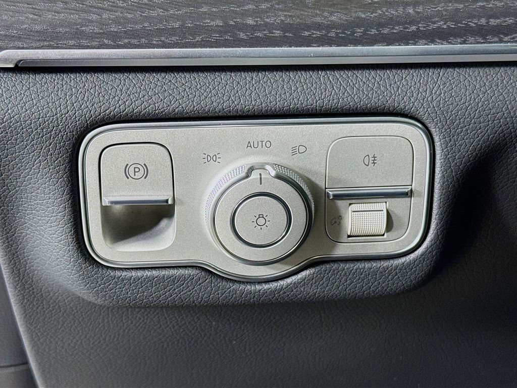New 2026 Polar White Mercedes-Benz GLE 350 image 43
