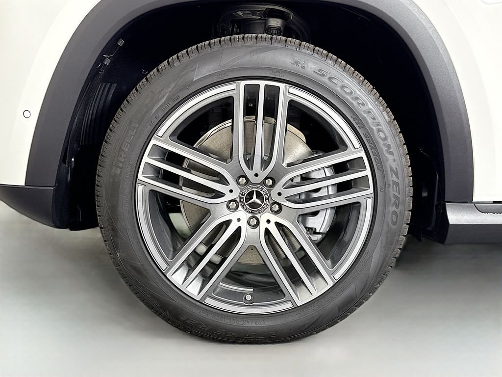2026 Mercedes-Benz GLS Base - Photo 34