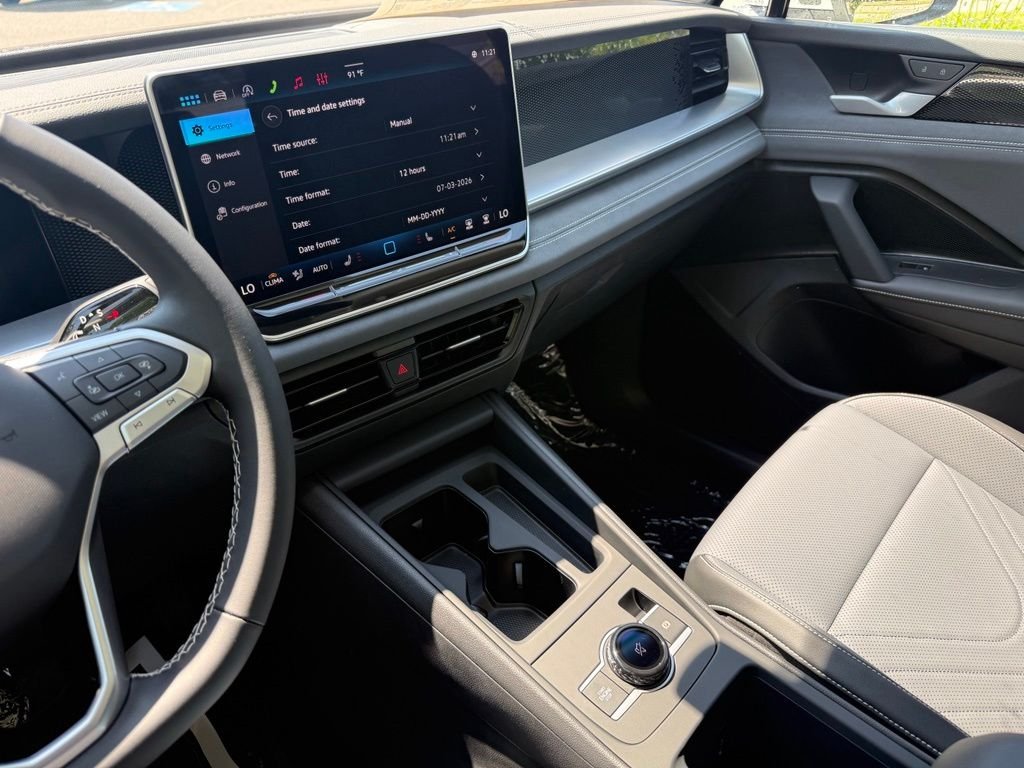 New 2026 White Volkswagen 2.0T SE image 40