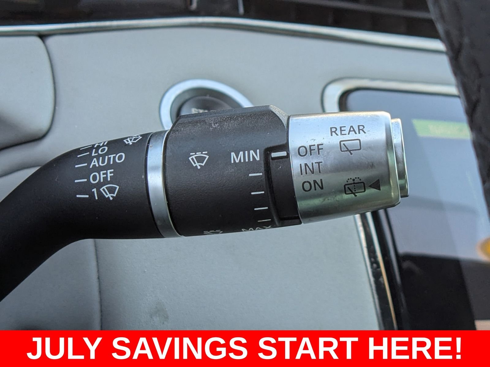 Used 2020 Gray Land Rover First Edition image 42