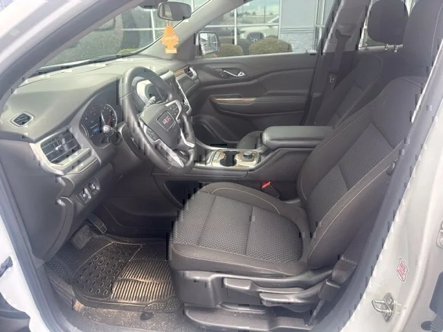 Used 2023 White GMC SLE image 13