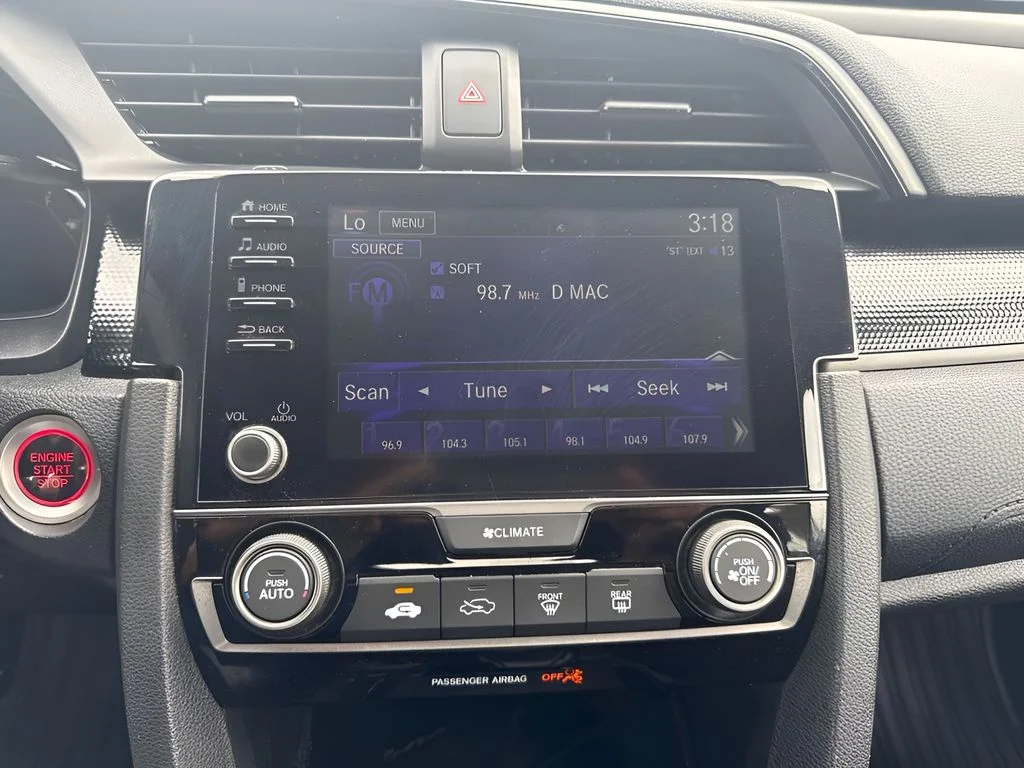 Used 2021  Honda Sport image 9