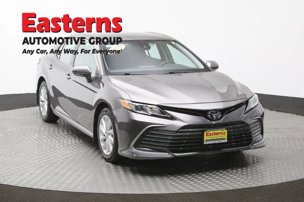Used 2023 Gray Toyota LE image 3