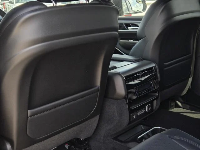 New 2026 High Gloss Black Exterior Paint Jeep Limited Altitude image 21
